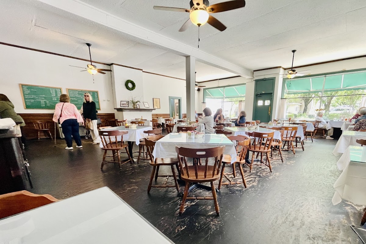 Jacquelyn's Cafe